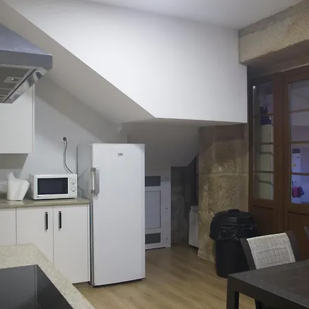 Hostel Parroquial Santiago Apostol De Redondela